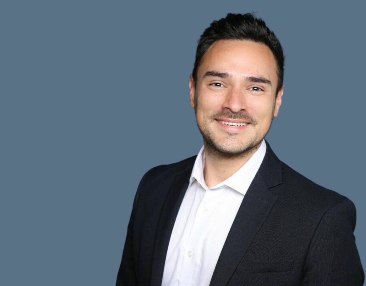 Mauricio Acosta Un Egresado Comprometido Con El Desarrollo Sostenible 